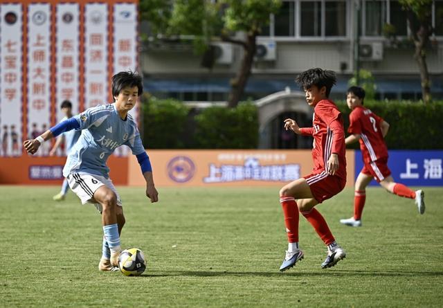 74支队伍鏖战绿茵！2026上海高中足球联赛开幕